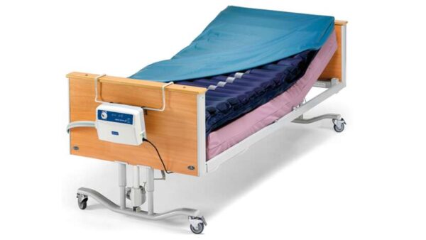 ArjoHuntleigh-Products-Therapuetic-Surfaces-Long-Term-Care-Active-Therapy-Range-Alpha-Active-3-long_Product_Page_Main_Image.jpg                  